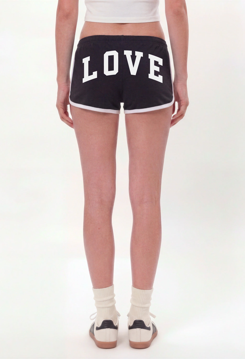 LOVE SHORTS