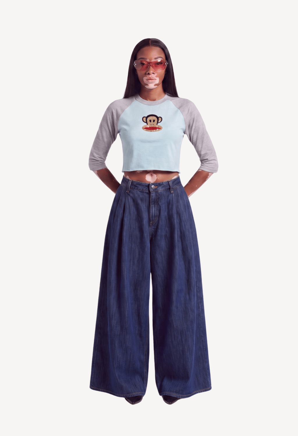 JULIUS CRYSTAL RAGLAN TEE - Planet Retouche
